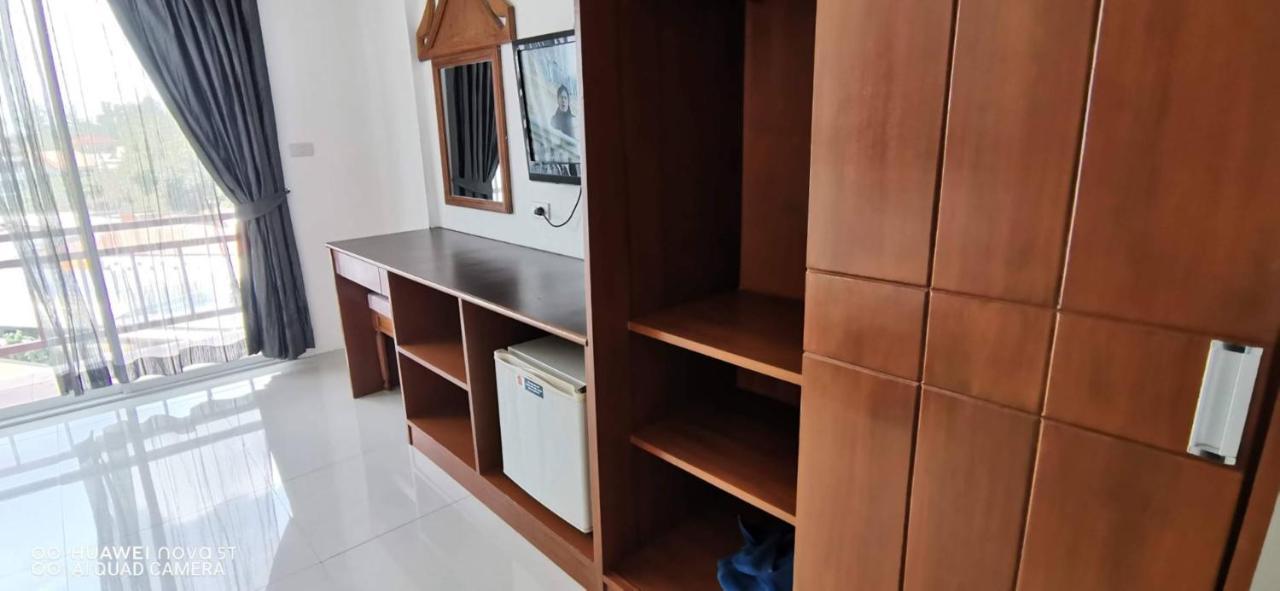 קאמאלה ביץ' Sure Guesthouse מראה חיצוני תמונה