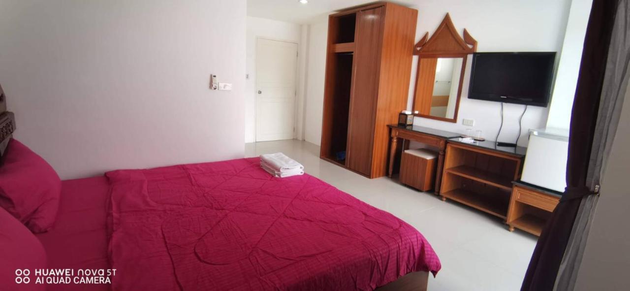 קאמאלה ביץ' Sure Guesthouse מראה חיצוני תמונה
