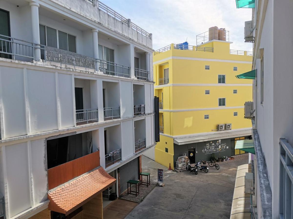 קאמאלה ביץ' Sure Guesthouse מראה חיצוני תמונה